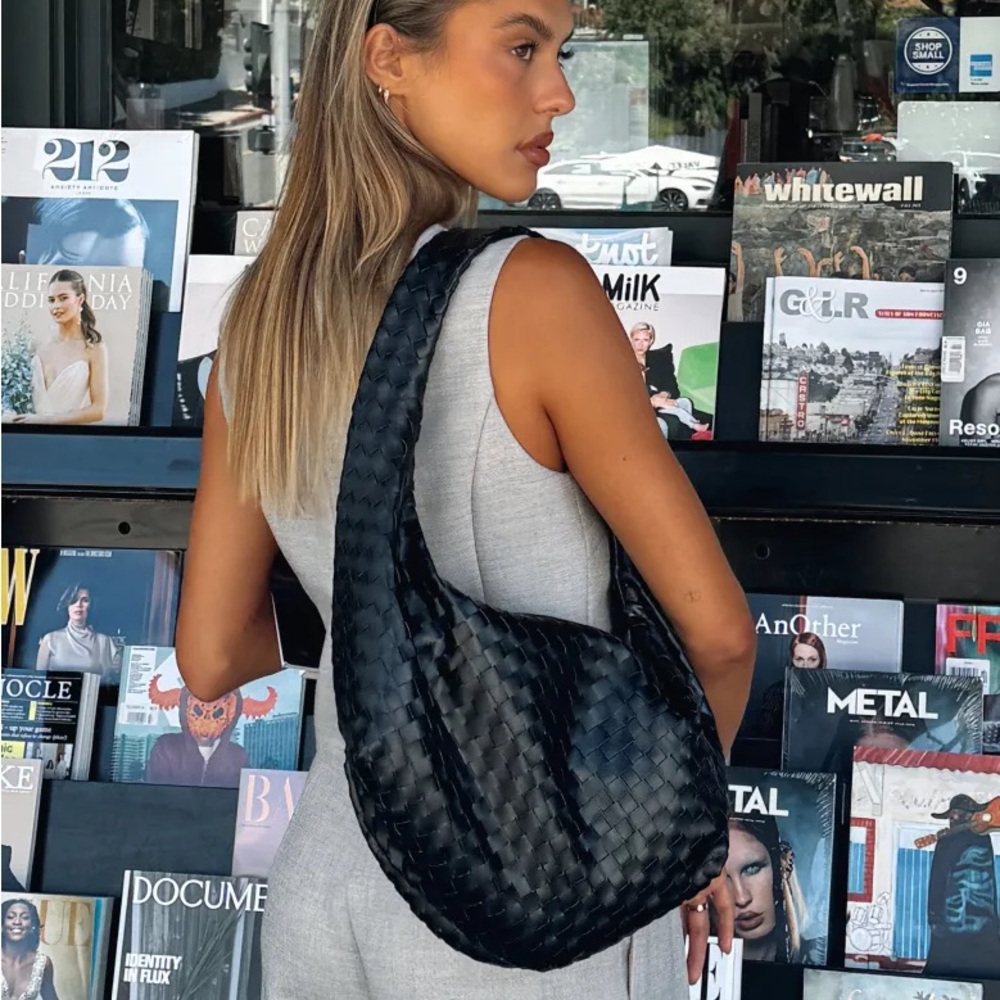 Lexy Shoulder Bag